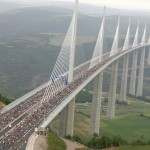 Самый высокий мост в мире видео
